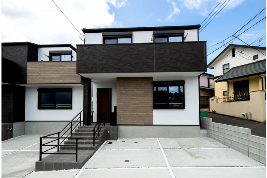 4LDK House to Buy in Yokohama-shi Izumi-ku Exterior
