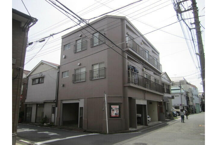 2K Apartment to Rent in Yokohama-shi Minami-ku Exterior