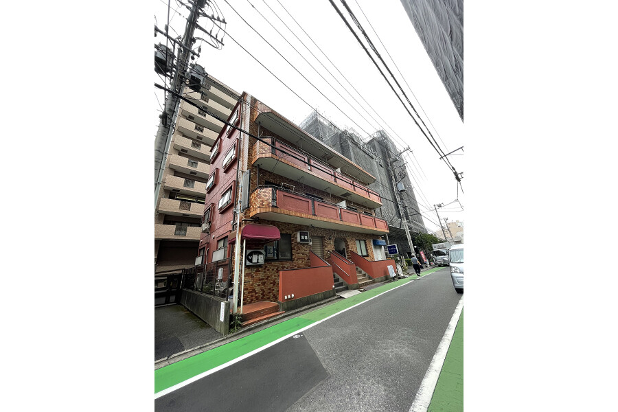 Shop Apartment to Buy in Saitama-shi Urawa-ku Exterior