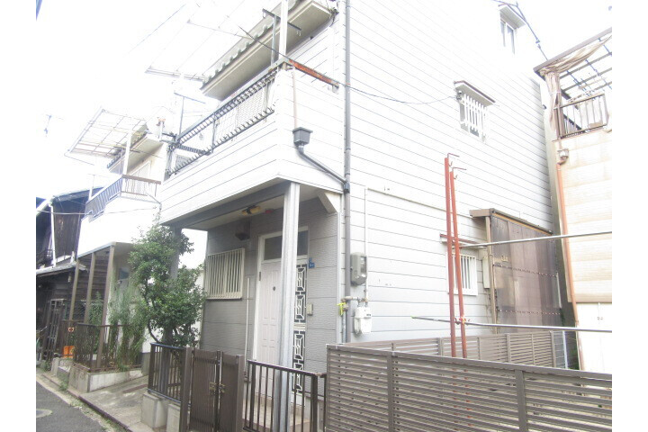3DK House to Buy in Osaka-shi Nishiyodogawa-ku Exterior