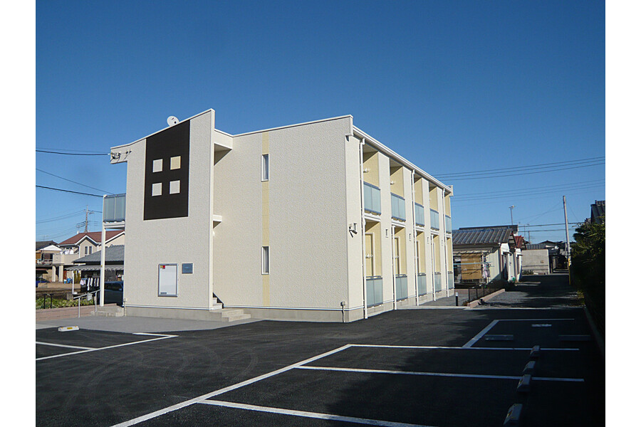 1K Apartment to Rent in Hitachinaka-shi Exterior