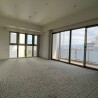吹田市出售中的4LDK公寓大厦房地产 起居室