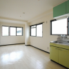 1LDK Apartment to Rent in Osaka-shi Naniwa-ku Living Room