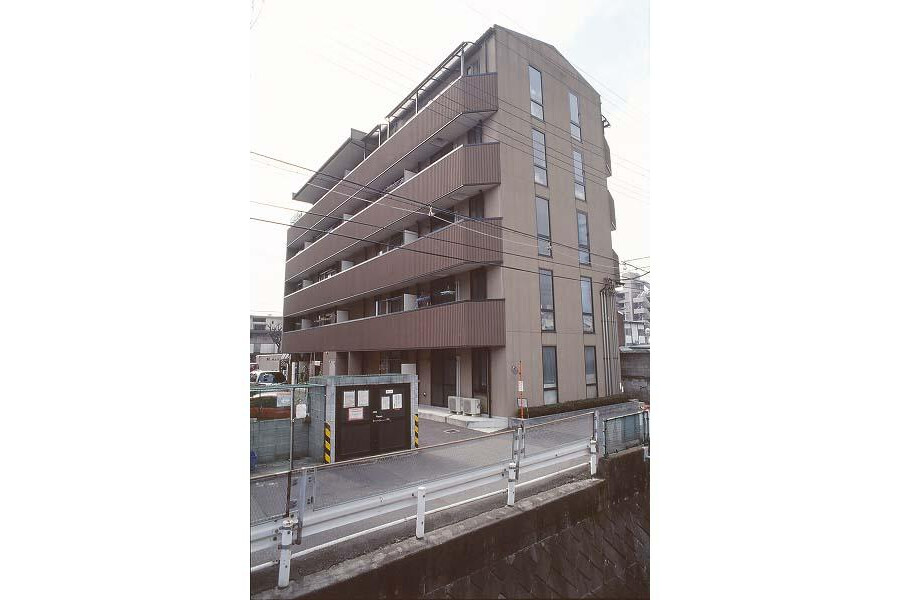 2DK Apartment to Rent in Kawasaki-shi Miyamae-ku Exterior