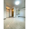 1K Apartment to Rent in Osaka-shi Hirano-ku Interior