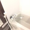 1K Apartment to Rent in Ikeda-shi Bathroom