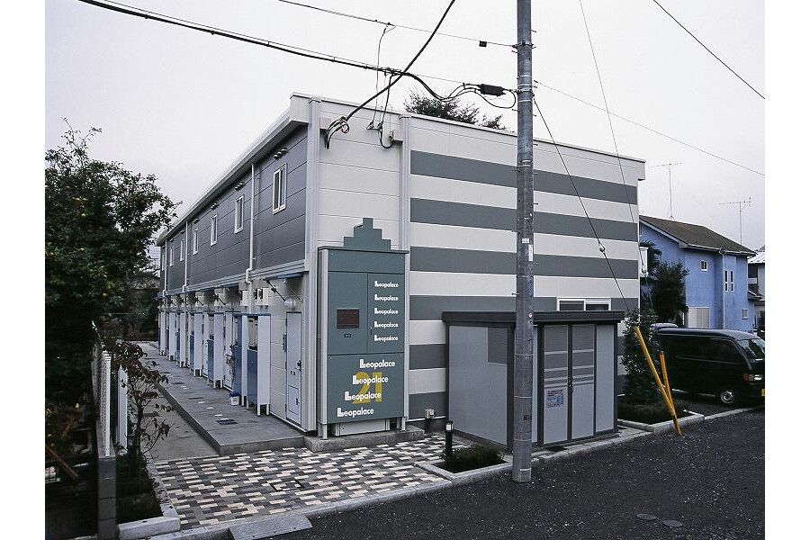1K Apartment to Rent in Komae-shi Exterior