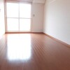 1K Apartment to Rent in Chiba-shi Hanamigawa-ku Living Room