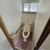 4K House to Rent in Matsubara-shi Toilet
