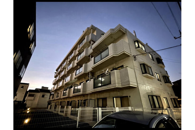 3DK Apartment to Rent in Katsushika-ku Exterior