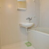 2K Apartment to Rent in Katsushika-ku Bathroom