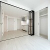 2DK Apartment to Rent in Chiyoda-ku Living Room