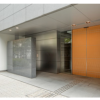 2LDK Apartment to Rent in Minato-ku Entrance Hall