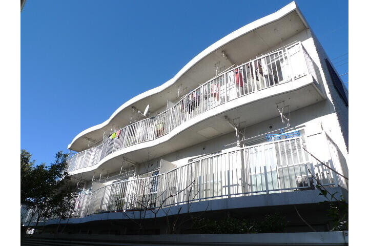 2K Apartment to Rent in Ichikawa-shi Exterior