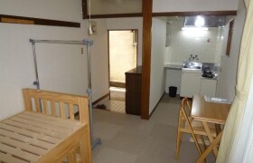 1R Apartment in Mejiro - Toshima-ku