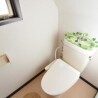 2LDK Apartment to Rent in Suginami-ku Toilet
