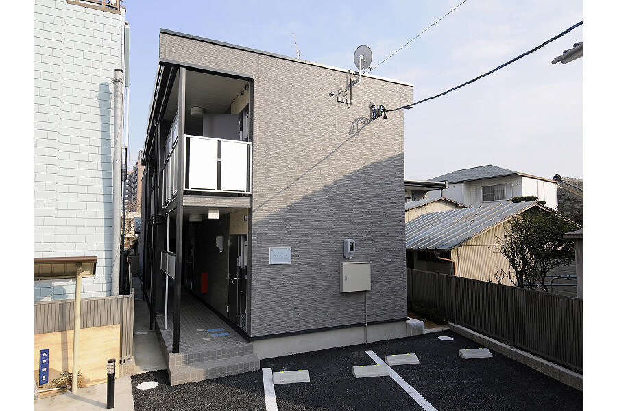 1K Apartment to Rent in Hamamatsu-shi Naka-ku Exterior