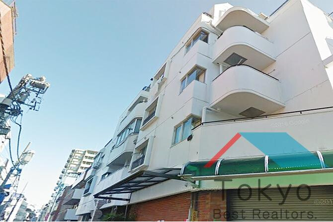 2DK Apartment to Rent in Shinjuku-ku Exterior