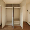 1R Apartment to Rent in Funabashi-shi Storage