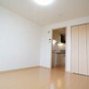 2DK Apartment to Rent in Yokohama-shi Totsuka-ku Interior