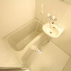 1K Apartment to Rent in Osaka-shi Hirano-ku Bathroom