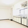 1DK Apartment to Rent in Shinjuku-ku Interior