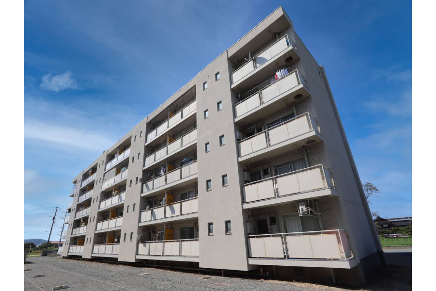 2K Apartment to Rent in Gotsu-shi Exterior