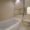 1LDK Apartment to Rent in Taito-ku Bathroom