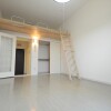 1K Apartment to Rent in Kobe-shi Chuo-ku Room