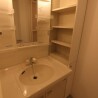 3LDK Apartment to Rent in Setagaya-ku Washroom
