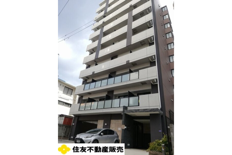Whole Building Apartment to Buy in Osaka-shi Fukushima-ku Exterior