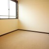 1K Apartment to Rent in Hiroshima-shi Higashi-ku Living Room