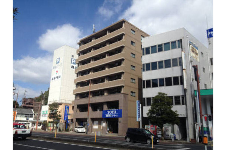 3LDK Apartment to Rent in Sasebo-shi Exterior