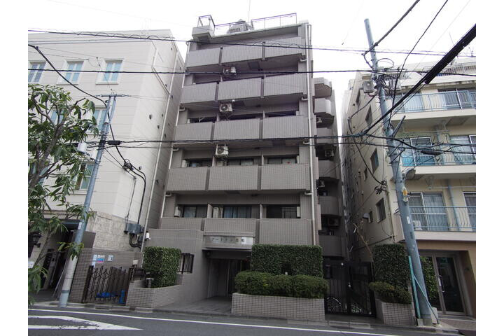 1K Apartment to Buy in Toshima-ku Exterior
