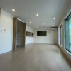 4LDK Town house to Rent in Toyonaka-shi Interior