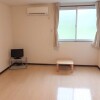 1K Apartment to Rent in Kamakura-shi Living Room