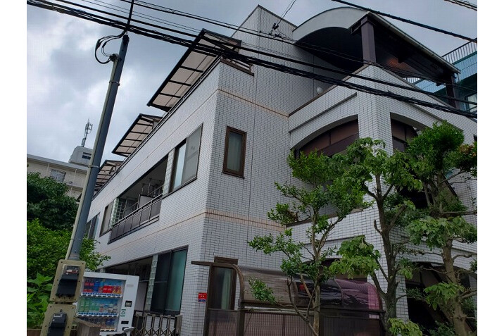 2K Apartment to Rent in Nishitokyo-shi Exterior