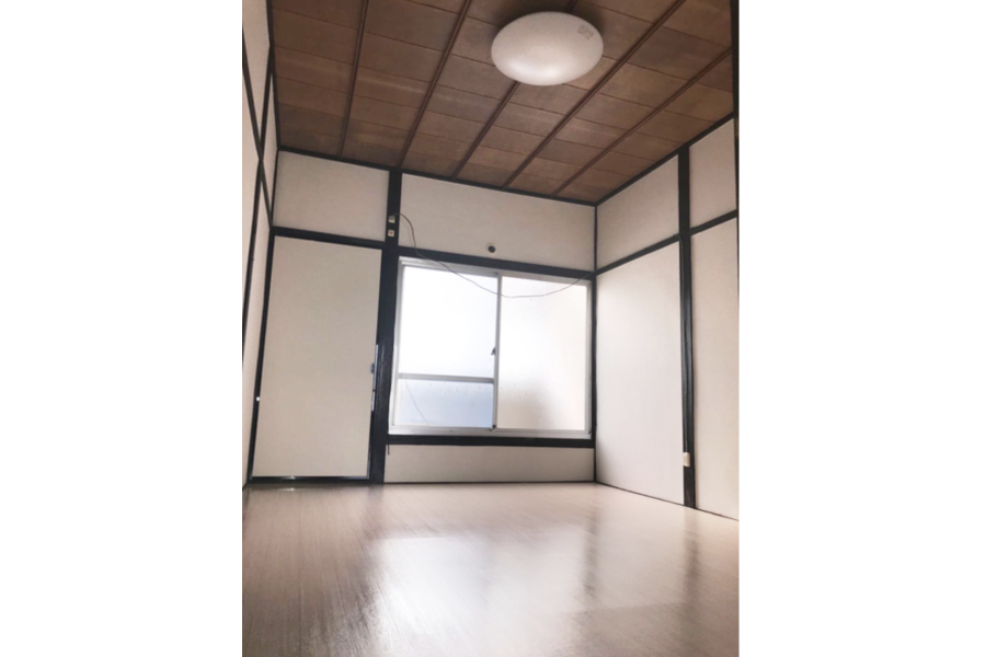 2LDK House to Rent in Sakai-shi Higashi-ku Living Room