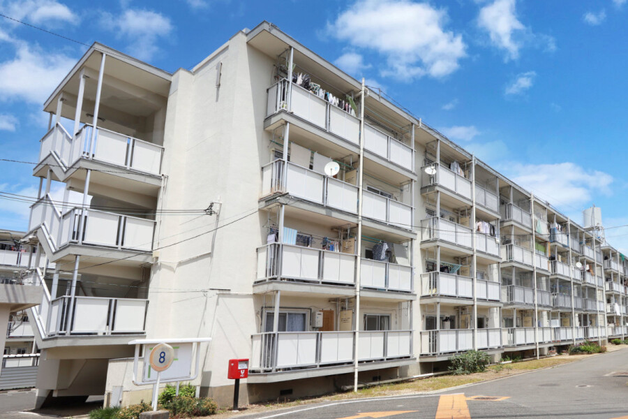 1DK Apartment to Rent in Ibaraki-shi Exterior