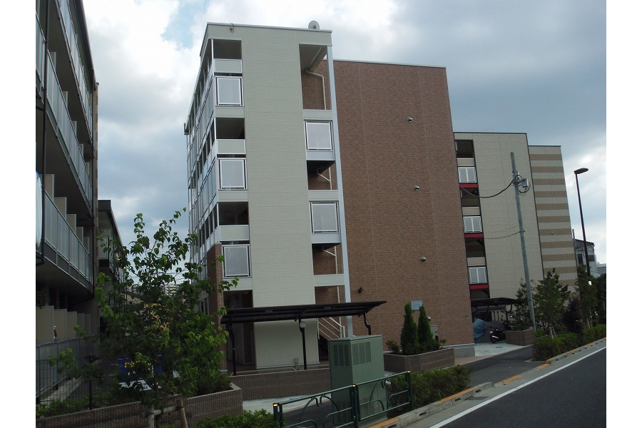 1K Apartment to Rent in Nerima-ku Exterior