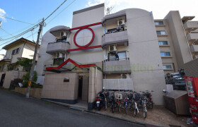 1R Mansion in Senriyama higashi - Suita-shi