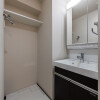 1K Apartment to Buy in Sumida-ku Bathroom