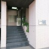 1K Apartment to Rent in Ota-ku Building Entrance