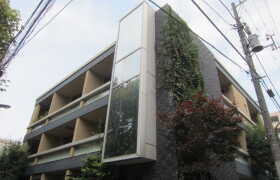 1LDK Mansion in Shiroganecho - Shinjuku-ku