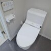 1K Apartment to Rent in Osaka-shi Suminoe-ku Toilet