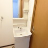 2DK Apartment to Rent in Shinagawa-ku Washroom