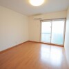 1K Apartment to Rent in Okinawa-shi Room