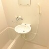 1K Apartment to Rent in Chiba-shi Chuo-ku Bathroom