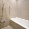 2LDK 맨션 to Rent in Minato-ku Bathroom