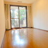 3LDK Apartment to Rent in Meguro-ku Room